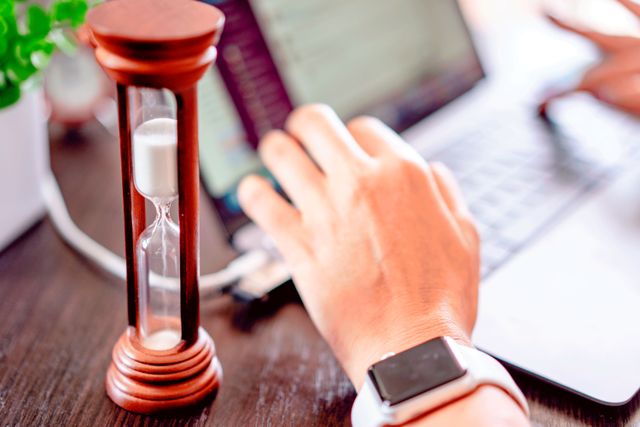 uae notice period